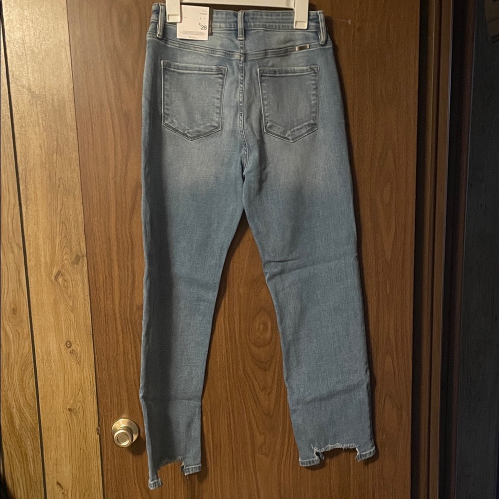 KanCan Light Blue Ankle Jeans